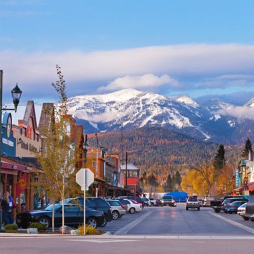 The quintessential small mountain town, Whitefish offers restaurants, breweries, coffee shops, live music, shopping and nightlife year-round.