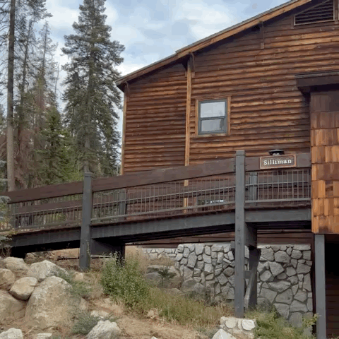 Wuksachi Lodge is the perfect place to jumpstart your trip in Sequoia. It's located less than 5 miles from the General Sherman tree!